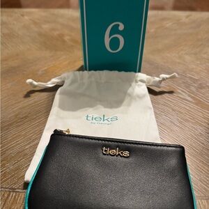 Tieks Black and Teal Leather Pouch